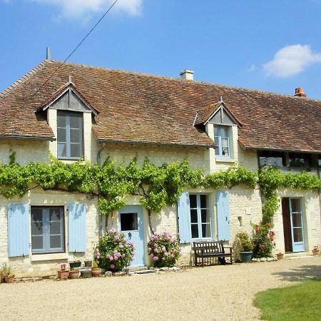 Gite Et Chambres D'Hotes Le Chene Billault Pouant Экстерьер фото