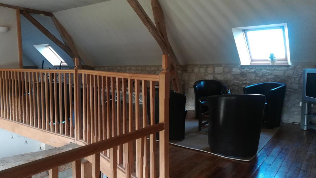 Gite Et Chambres D'Hotes Le Chene Billault Pouant Экстерьер фото